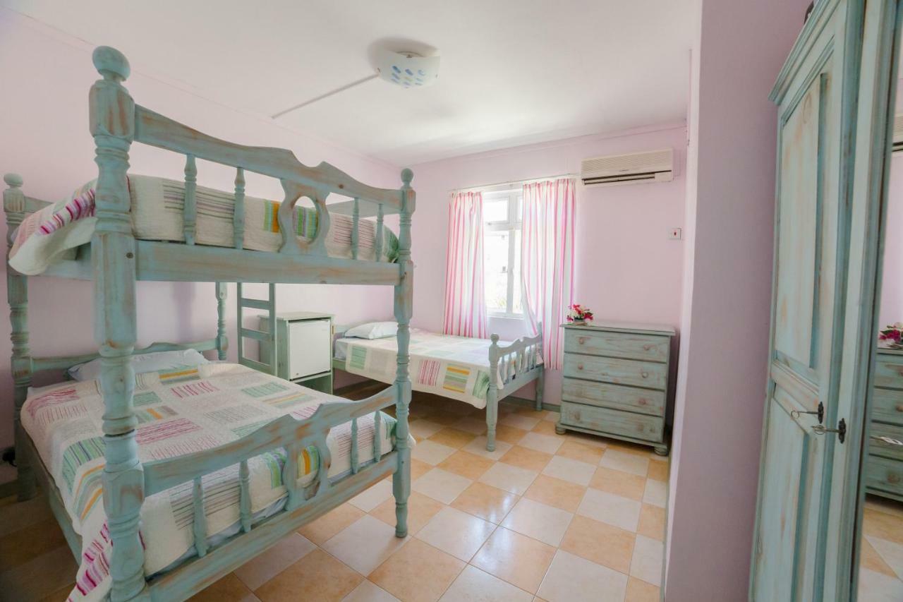 Villa Bella Charming Beachfront Guesthouse ブルー・ベイ エクステリア 写真