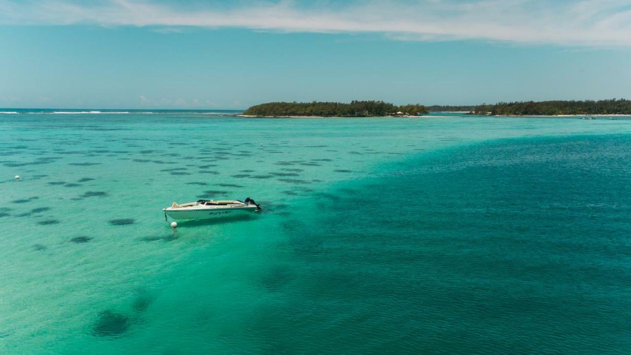 Villa Bella Charming Beachfront Guesthouse ブルー・ベイ エクステリア 写真